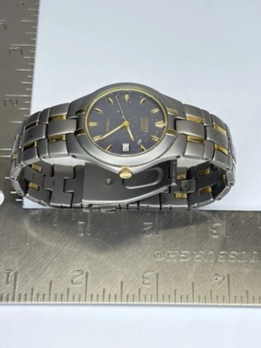 Citizen vintage quartz